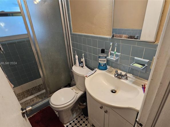 3451 NW 2nd St, Lauderhill FL 33311