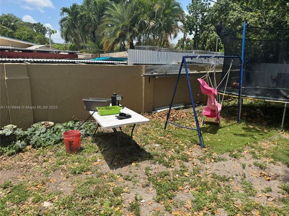 2510 SW 62nd Ave, Miramar FL 33023