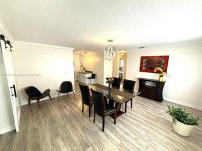 671 SW 14th St, Deerfield Beach FL 33441