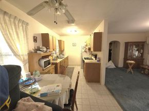 1033 N 19th Ave, Hollywood FL 33020