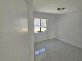 11997 SW 218th St, Miami FL 33170