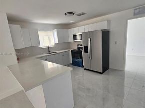 11997 SW 218th St, Miami FL 33170