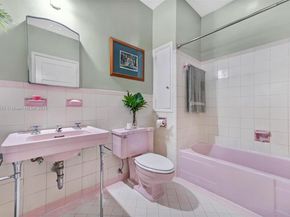 492 NE 55th St, Miami FL 33137
