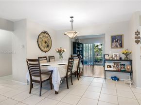 9404 NW 70th Pl, Tamarac FL 33321