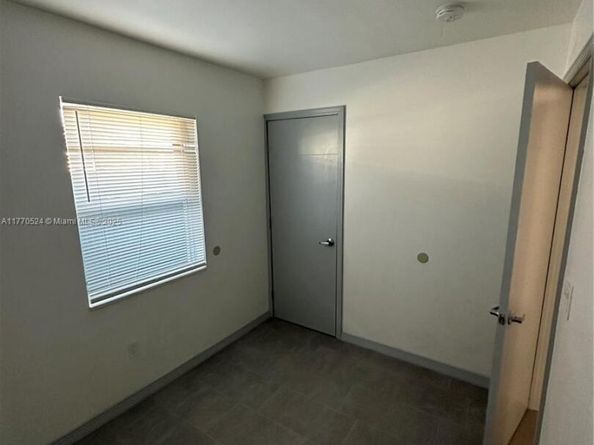 1431 NE 152nd Ter, North Miami Beach FL 33162