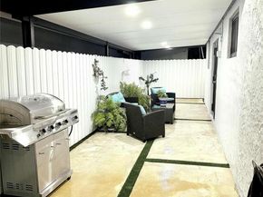 19234 SW 121st Ct, Miami FL 33177