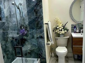 19234 SW 121st Ct, Miami FL 33177