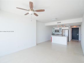 888 Biscayne Blvd 2103, Miami FL 33132