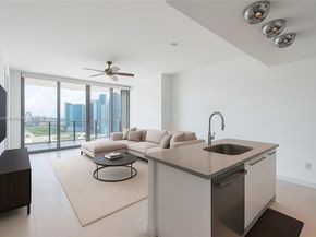 888 Biscayne Blvd 2103, Miami FL 33132