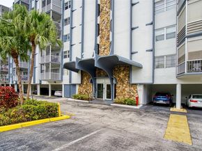 300 Diplomat Pkwy 811, Hallandale Beach FL 33009