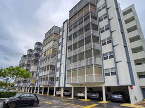 300 Diplomat Pkwy 811, Hallandale Beach FL 33009