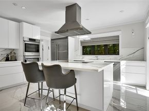 4363 Nautilus Dr, Miami Beach FL 33140