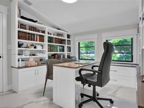 4363 Nautilus Dr, Miami Beach FL 33140