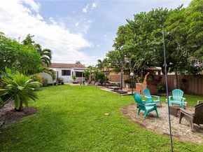 337 NW 47th St, Miami FL 33127