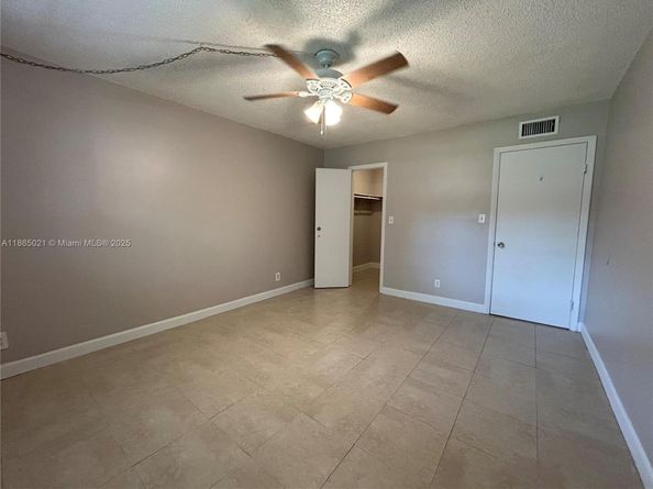 6505 Winfield Blvd B18, Margate FL 33063