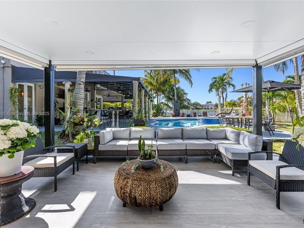 16895 SW 49 ct, Miramar FL 33027