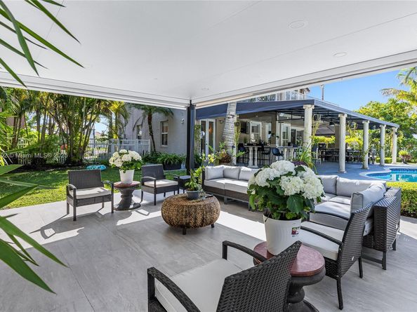 16895 SW 49 ct, Miramar FL 33027