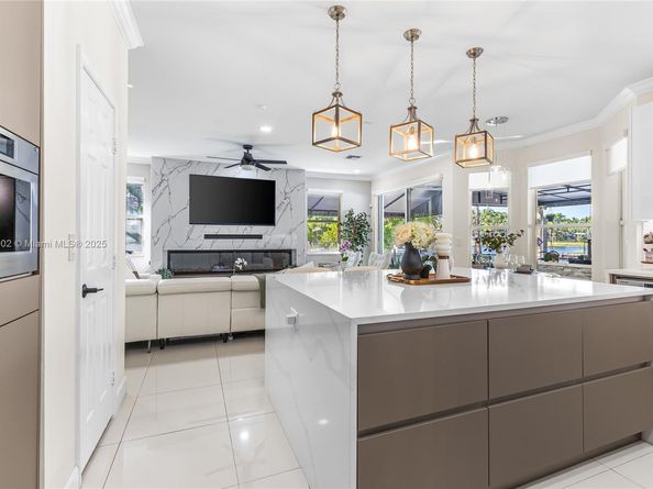 16895 SW 49 ct, Miramar FL 33027