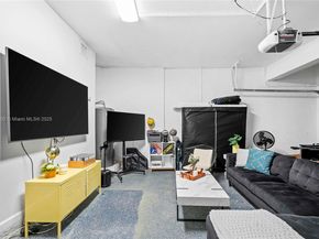 16895 SW 49 ct, Miramar FL 33027