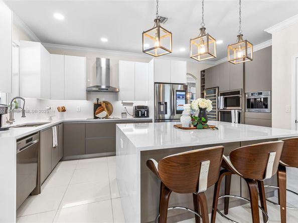 16895 SW 49 ct, Miramar FL 33027