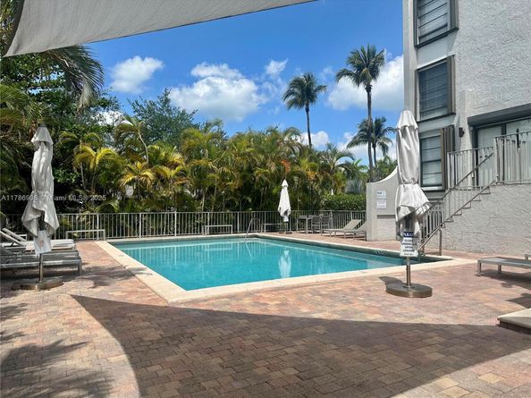 575 Crandon Blvd 707, Key Biscayne FL 33149