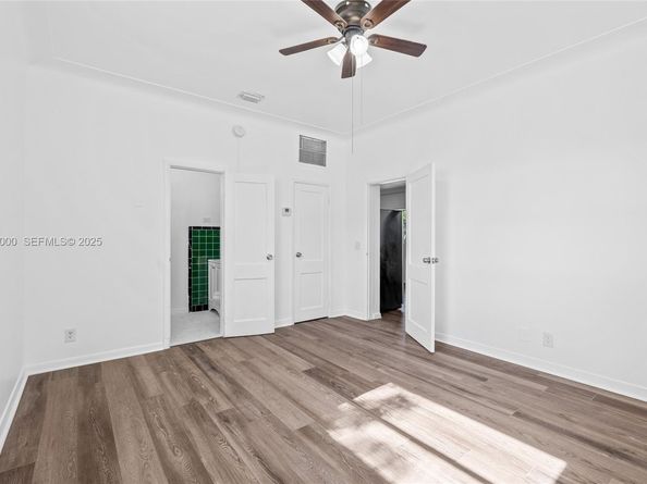 201 S Biscayne River Dr, Miami FL 33169