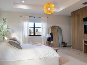 8800 NW 98th Ct, Doral FL 33178