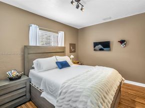 1860 NE 157th Ter, North Miami Beach FL 33162