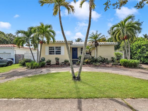1860 NE 157th Ter, North Miami Beach FL 33162