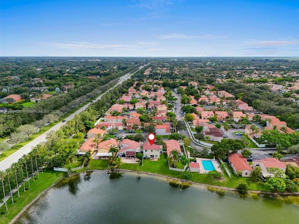 1340 NW 125th Ter, Sunrise FL 33323
