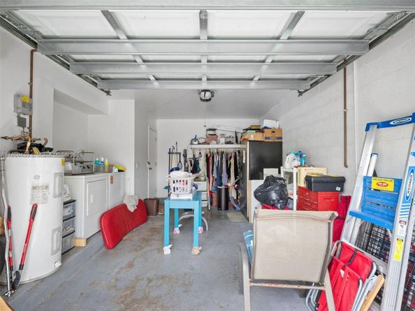 1340 NW 125th Ter, Sunrise FL 33323