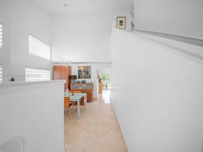 1340 NW 125th Ter, Sunrise FL 33323