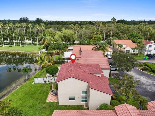 1340 NW 125th Ter, Sunrise FL 33323