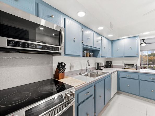 200 Diplomat Pkwy 424, Hallandale Beach FL 33009