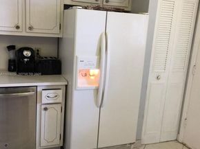 3660 NE 166th St 611, North Miami Beach FL 33160