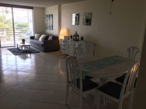 3660 NE 166th St 611, North Miami Beach FL 33160