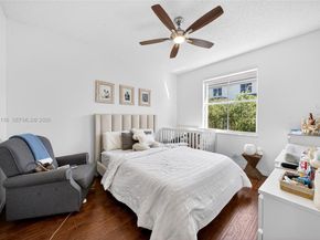 1623 Blue Jay Cir, Weston FL 33327