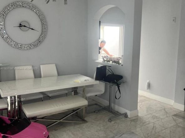 4301 SW 160th Ave 215, Miramar FL 33027