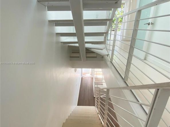 1600 Michigan Ave 8, Miami Beach FL 33139