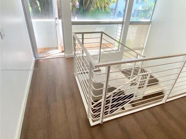 1600 Michigan Ave 8, Miami Beach FL 33139
