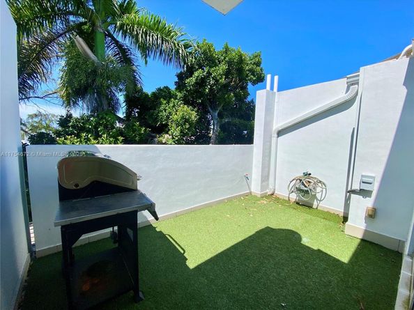 1600 Michigan Ave 8, Miami Beach FL 33139
