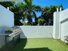 1600 Michigan Ave 8, Miami Beach FL 33139