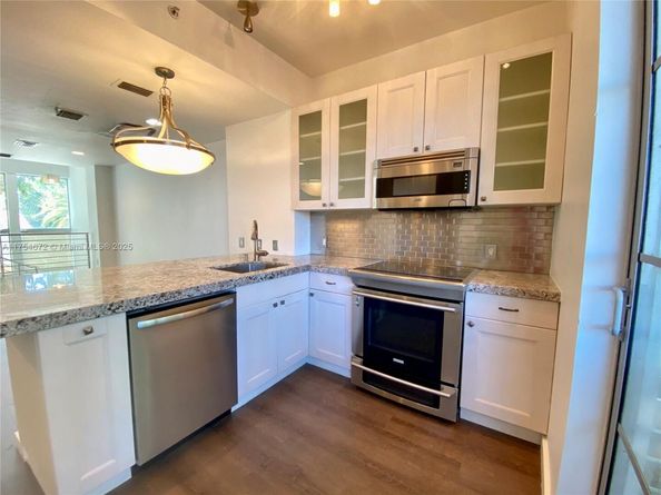 1600 Michigan Ave 8, Miami Beach FL 33139