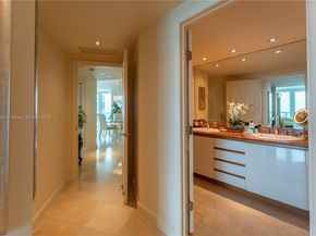 2127 Brickell Ave 3304, Miami FL 33129