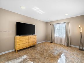 11166 NW 37th St, Sunrise FL 33351