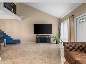 11166 NW 37th St, Sunrise FL 33351