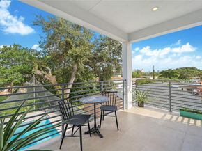 2943 SW 23rd St, Miami FL 33145