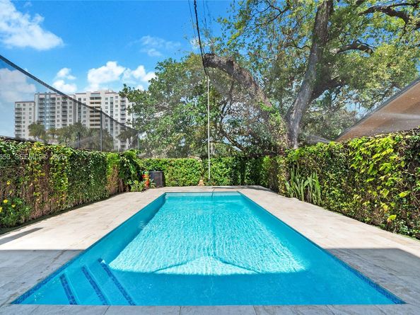 2943 SW 23rd St, Miami FL 33145