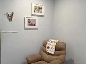 2200 Monroe St 6, Hollywood FL 33020