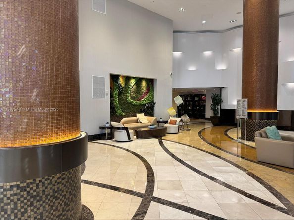 18001 Collins 1409, Sunny Isles Beach FL 33160
